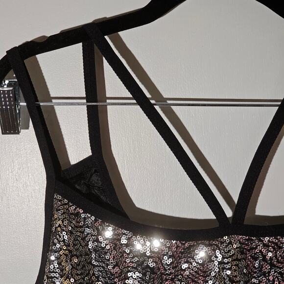 Silver Sequin Multistrap Long Tank Sz XL Sparkle New Years Holiday Stretch - Picture 10 of 10